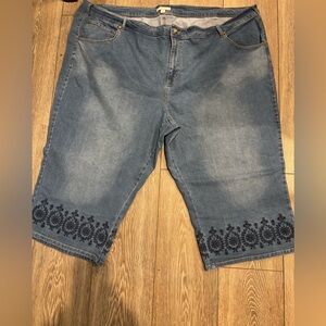 Woman Within Jean Capri Pants – Size 36W – EUC
